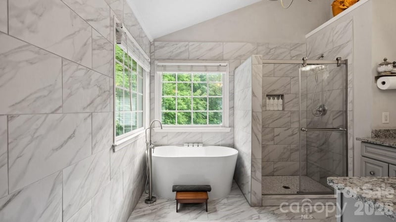 7715 Saddle Trail Ln, Charlotte, NC 28269