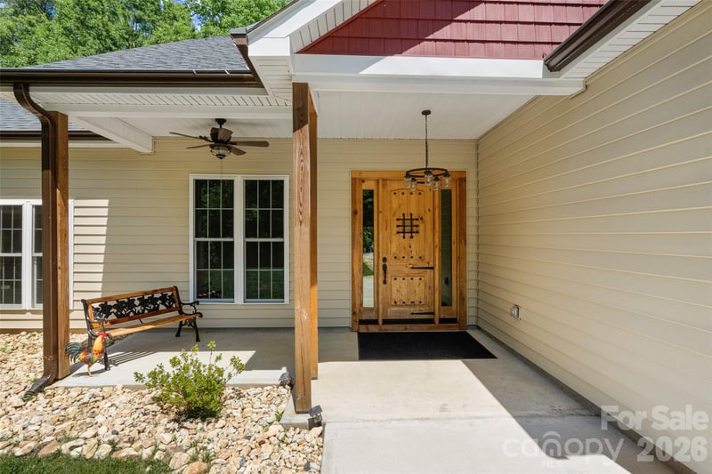 374 Giles Rd, Mcconnells, SC 29726