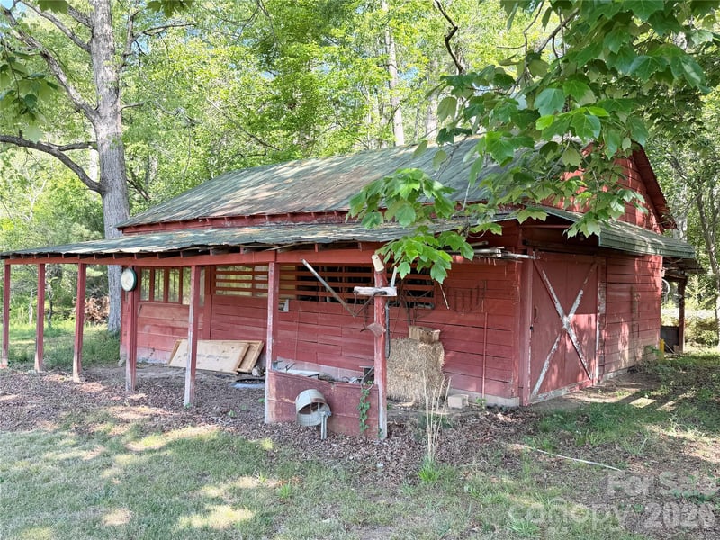 316231643168 Morganton Blvd, Lenoir, NC 28645