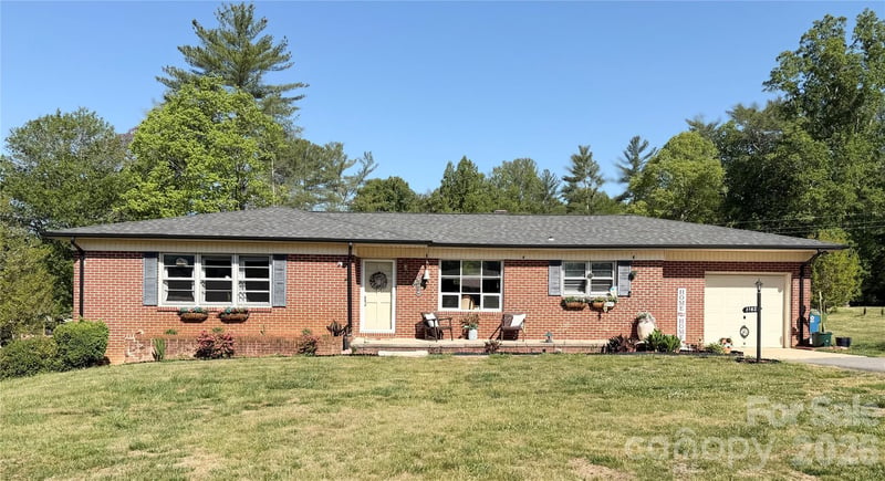 316231643168 Morganton Blvd, Lenoir, NC 28645