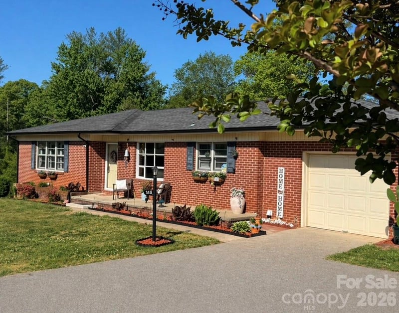 316231643168 Morganton Blvd, Lenoir, NC 28645