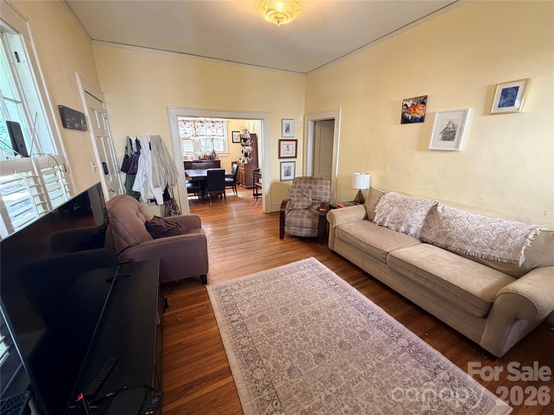 2104 Midwood Pl, Charlotte, NC 28205