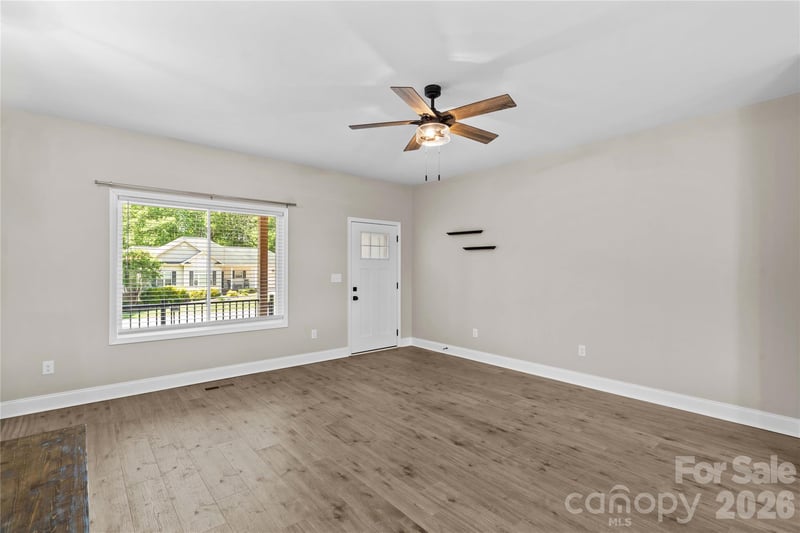 159 Foy Ln, Statesville, NC 28625
