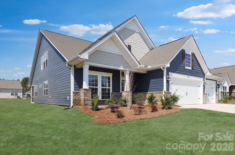 4290 Camden Glen Rd #162, Lancaster, SC 29720
