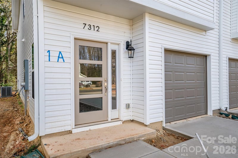 7312 Boswell Rd, Charlotte, NC 28215