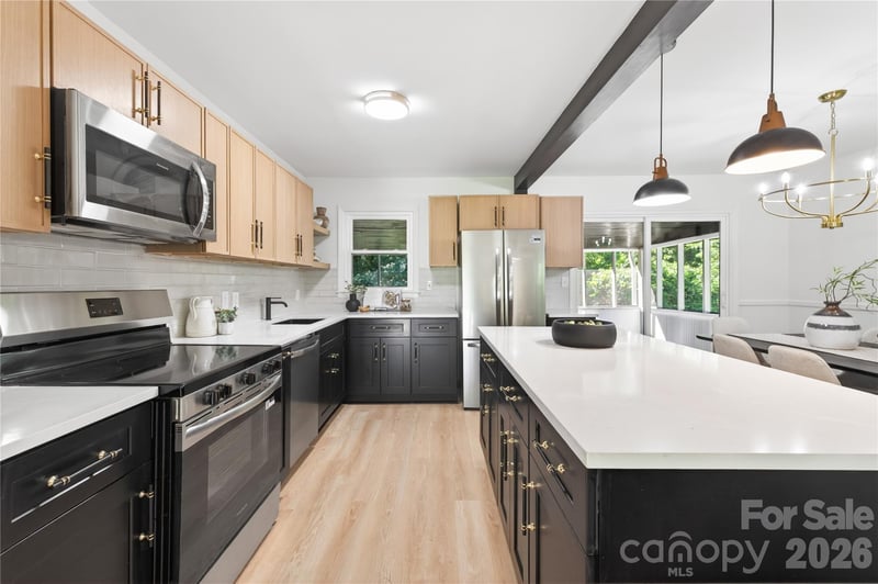 5701 Ilford St, Charlotte, NC 28215