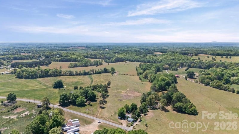 1214 Mount Wesley Church Rd, Hiddenite, NC 28636