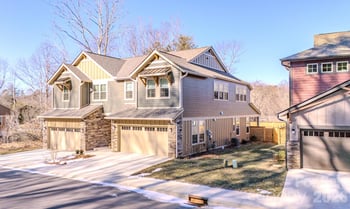 560 Sweet Birch Park Ln, Black Mountain, NC 28711