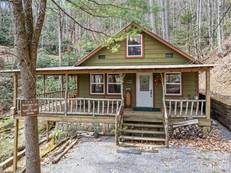 57 Grosbeak Trl, Sylva, NC 28779