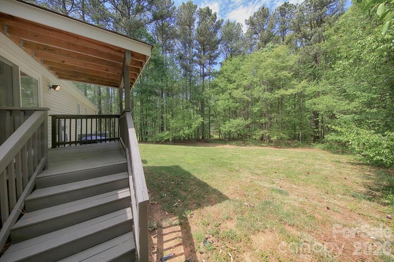 223 Ridge Creek Dr, Troutman, NC 28166