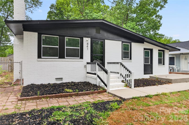 841 Mcarthur Ave, Charlotte, NC 28206