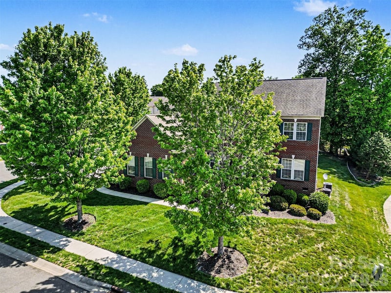 7608 Clarke Ridge Ct, Charlotte, NC 28269