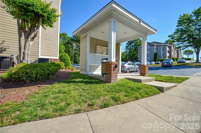 9709 Campus Walk Ln #A, Charlotte, NC 28262