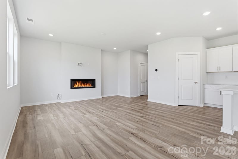 812 Hallman Branch Ln, Lincolnton, NC 28092