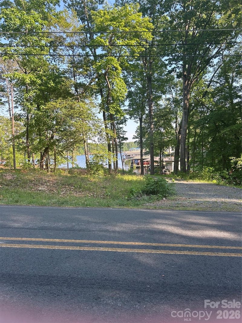 000 Lake Tillery Rd, Albemarle, NC 28001