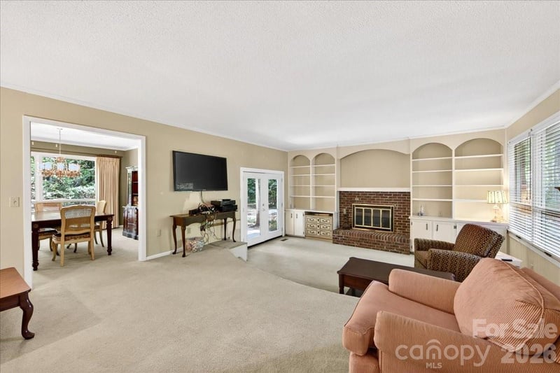 7412 Timber Ridge Dr, Mint Hill, NC 28227
