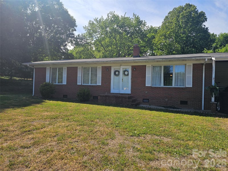1417 Wiley Lewis Rd, Greensboro, NC 27406