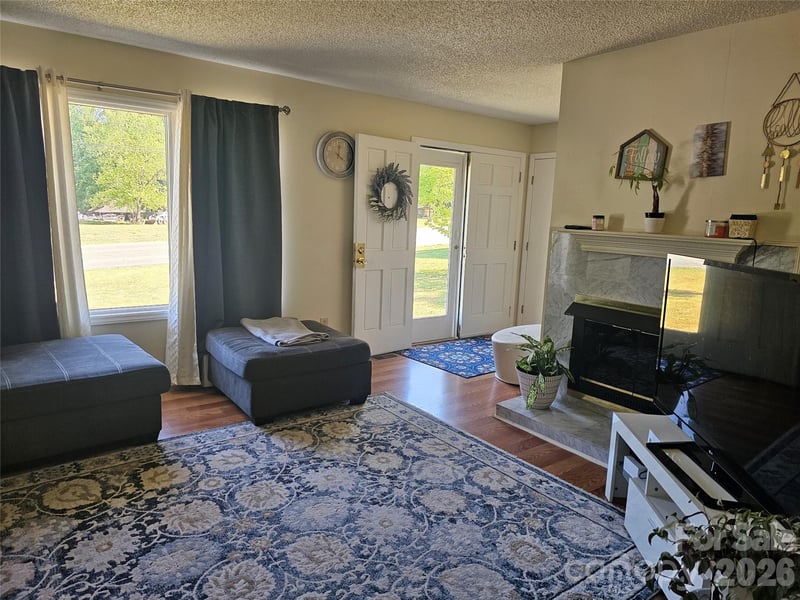 1417 Wiley Lewis Rd, Greensboro, NC 27406