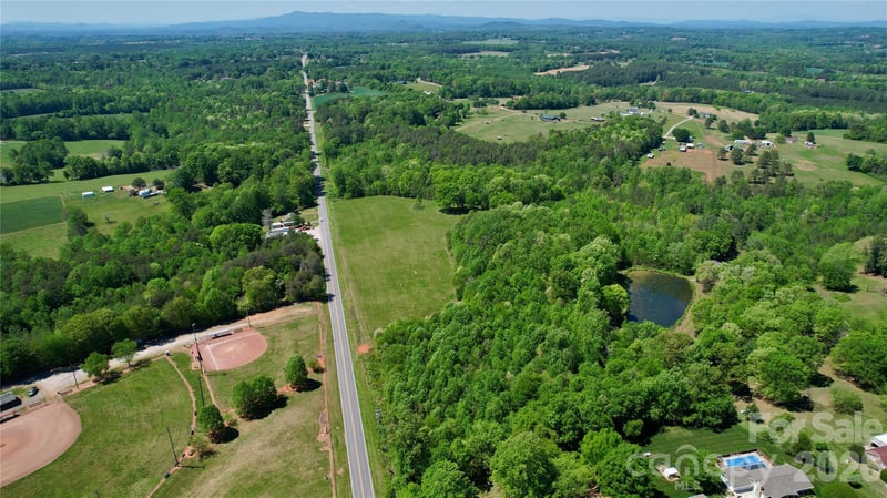 0000 Nc 27 Hw, Vale, NC 28168