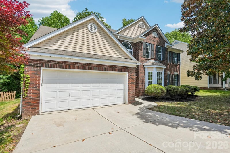 7206 Sweetfield Dr, Huntersville, NC 28078