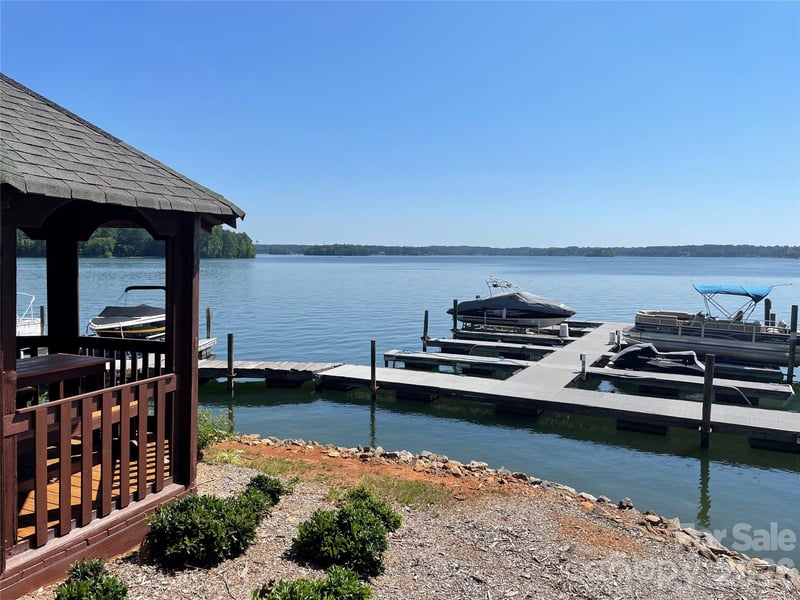 361 Stonemarker Rd, Mooresville, NC 28117