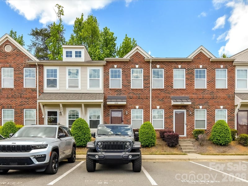 4268 Sutwick Dr, Charlotte, NC 28269