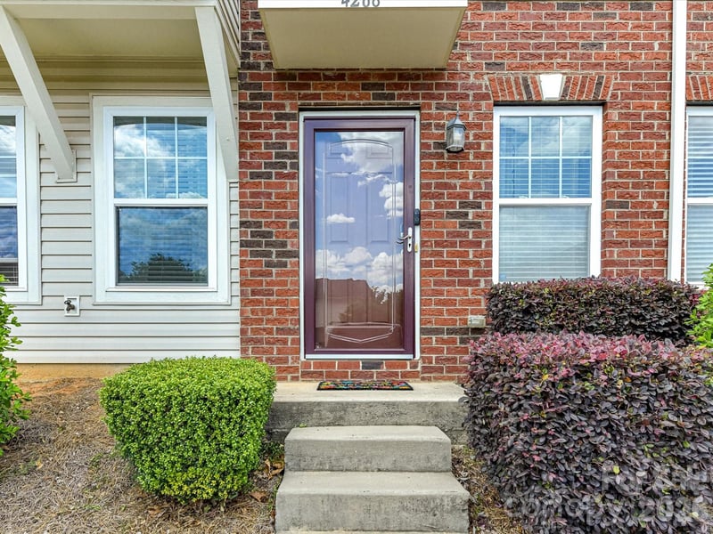4268 Sutwick Dr, Charlotte, NC 28269