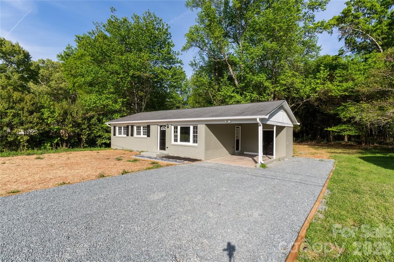 213 Washington St, Wingate, NC 28174