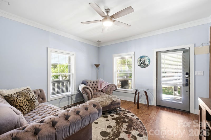 734 Herrin Ave, Charlotte, NC 28205