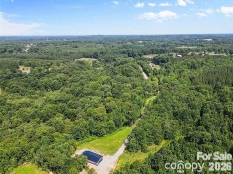 1371 Alexis High Shoals Rd, Dallas, NC 28034