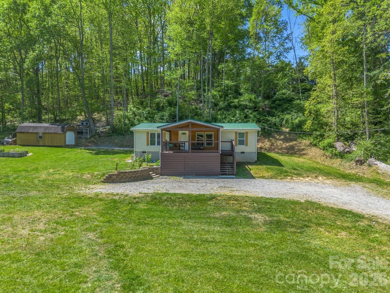 285 Dix Creek No 1 Rd, Leicester, NC 28748