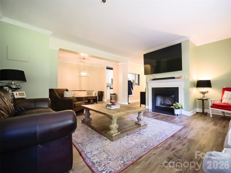 5609 Fairview Rd #3, Charlotte, NC 28209