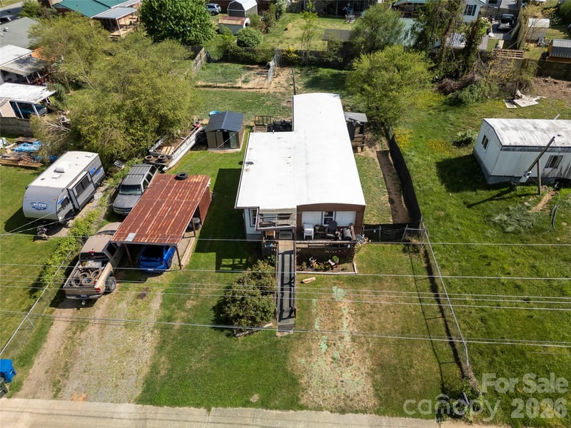114 Brook St, Waynesville, NC 28786