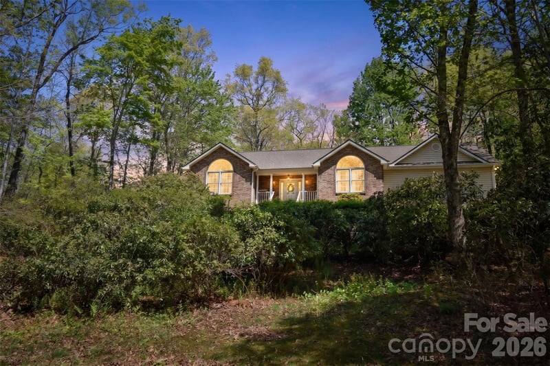 548 Thunder Rd, Brevard, NC 28712