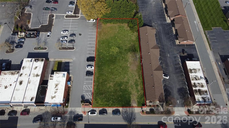 133 Main St, Kernersville, NC 27284