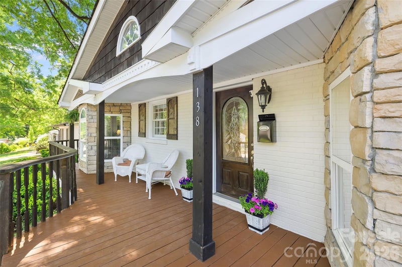 138 Wyanoke Ave, Charlotte, NC 28205