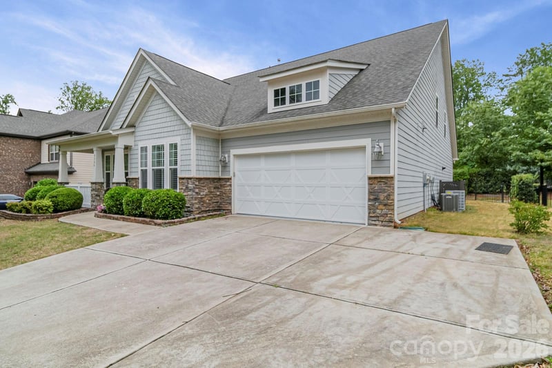 9524 Hightower Oak St, Huntersville, NC 28078