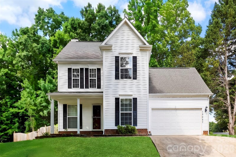 15027 Ashlight Dr, Charlotte, NC 28278