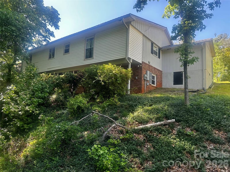 263 Spring Shore Rd, Statesville, NC 28677