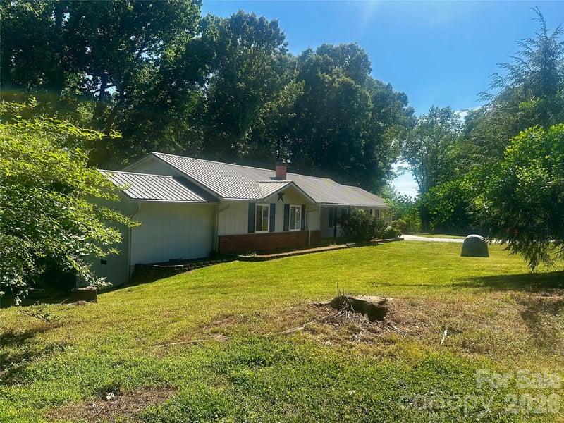 263 Spring Shore Rd, Statesville, NC 28677
