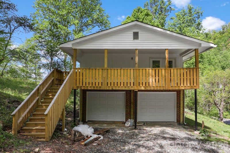 1007 Fork Rd, Barnardsville, NC 28709
