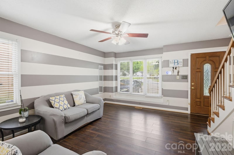 1720 Hampshire Dr, Salisbury, NC 28146