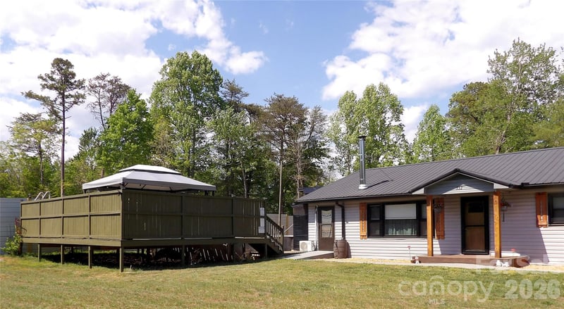 332 Epley Dr #1, Marion, NC 28752