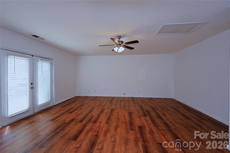 3221 Nedmore Ct, Matthews, NC 28105