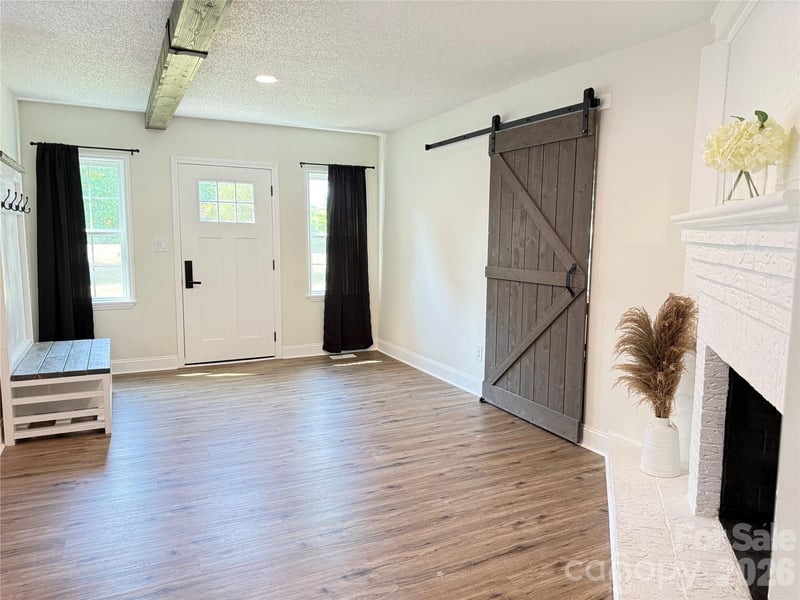 1442 Lee Pearson Rd, Lenoir, NC 28645