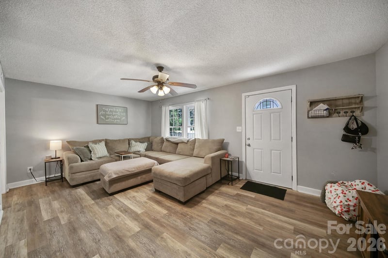 184 Fairhill Rd, Heath Springs, SC 29058