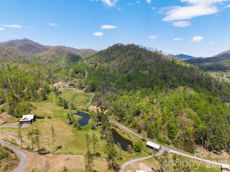 00000 White Pine Ln #19, Bakersville, NC 28705