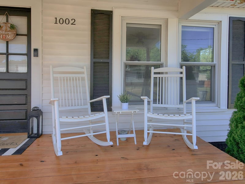 1002 Aiken St, Kannapolis, NC 28081