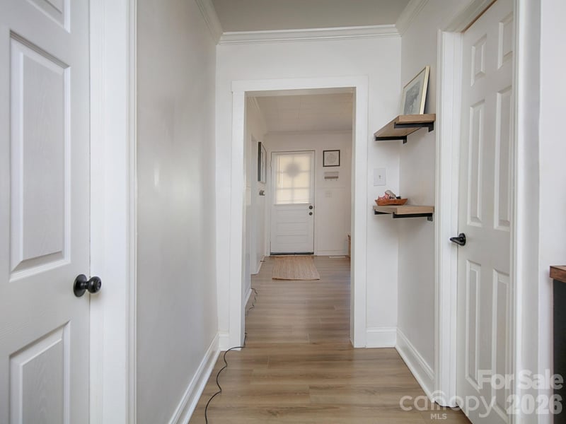 1002 Aiken St, Kannapolis, NC 28081