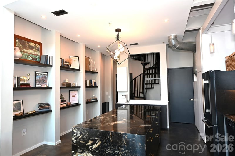 3123 N Davidson St #204, Charlotte, NC 28613
